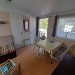 Шале Spacious With Furnished Terrace Фрежюс