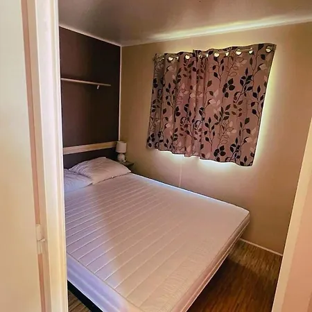 Spacious With Furnished Terrace *