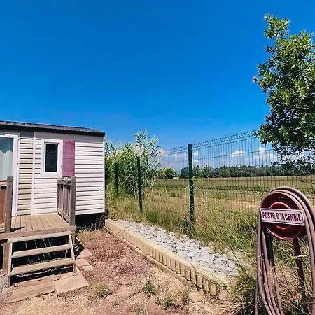Шале Spacious With Furnished Terrace